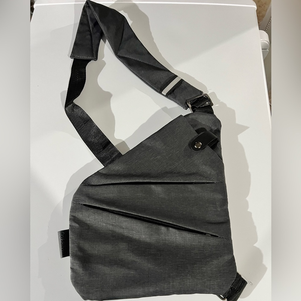 Gray Wander Travel bag